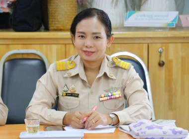 การประชุมขับเคลื่อนการปฏิบัติงานตามระบบการส่งเสริมสหกรณ์และกลุ่มเกษตรกร ประจำเดือนตุลาคม 2568 ของสำนักงานสหกรณ์จังหวัดนครศรีธรรมราช ประจำปีงบประมาณ พ.ศ.2569 วาระก่อนการประชุม ได้มีการมอบเกียรติคุณนักส่งเสริมสหกรณ์ดีเด่นและพนักงานราชการดีเด่น ประจำปี พ.ศ. ... พารามิเตอร์รูปภาพ 33